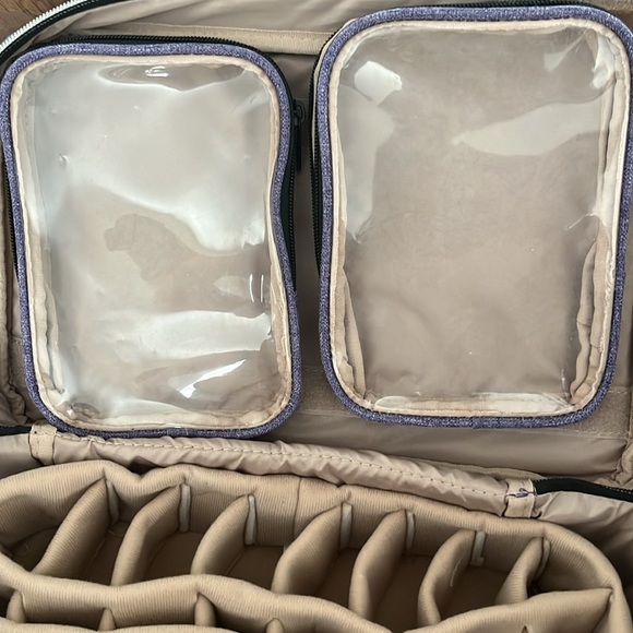 CURMIO Essential Oil Carrying Case - Picture 4 of 5